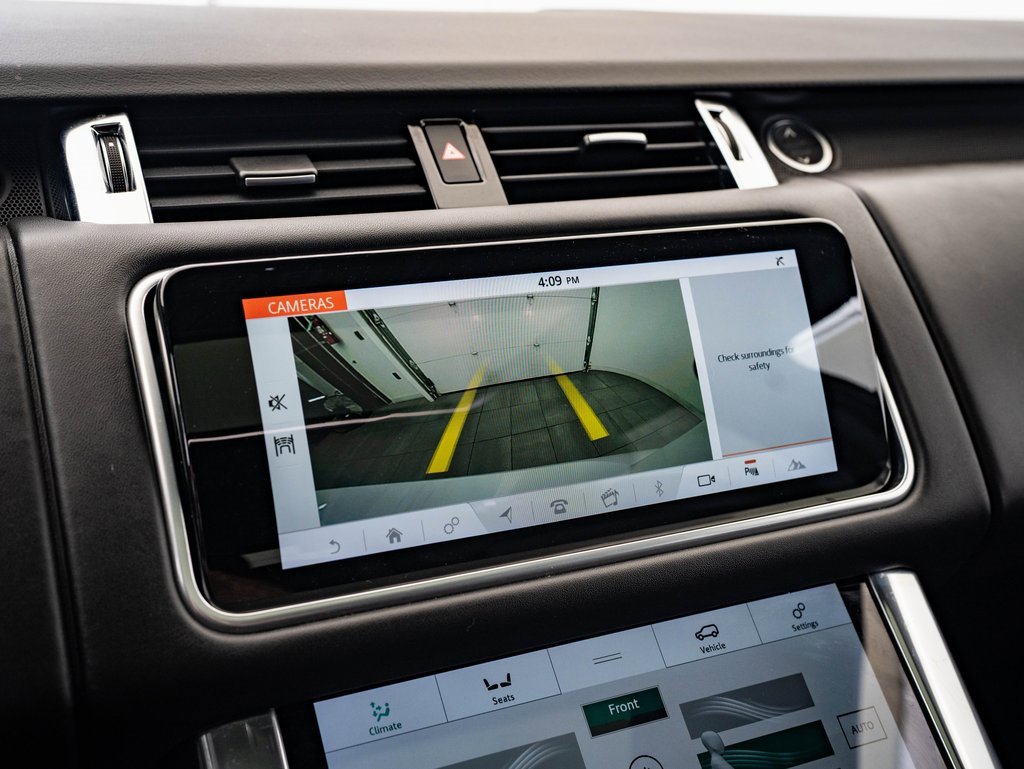 Used 2022 Land Rover Range Rover Sport HST image 35