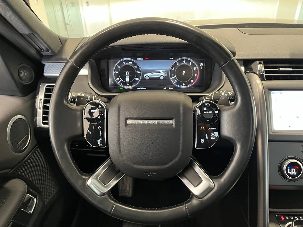 Used 2020 Land Rover Discovery Landmark AWD/4WD image 4