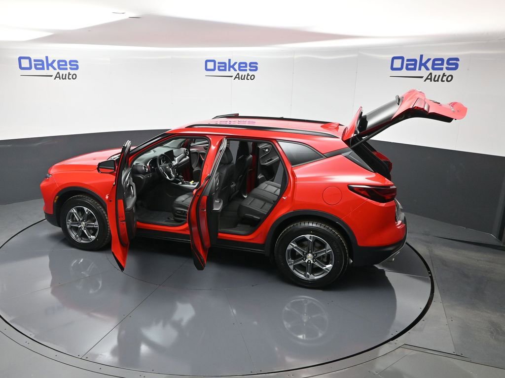 Used 2024 Chevrolet Blazer LT image 59