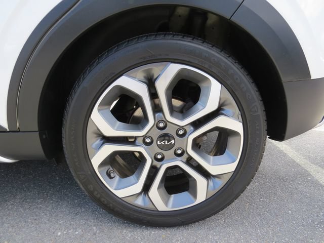 Used 2022 Kia Soul X-Line FWD image 11