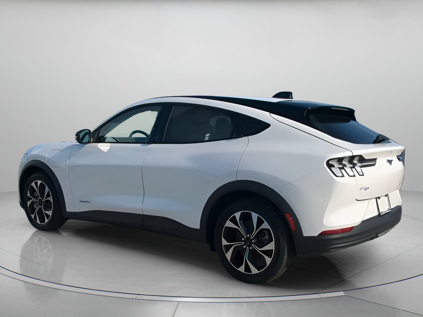 New 2026 Ford Mustang Mach-E Select RWD image 19