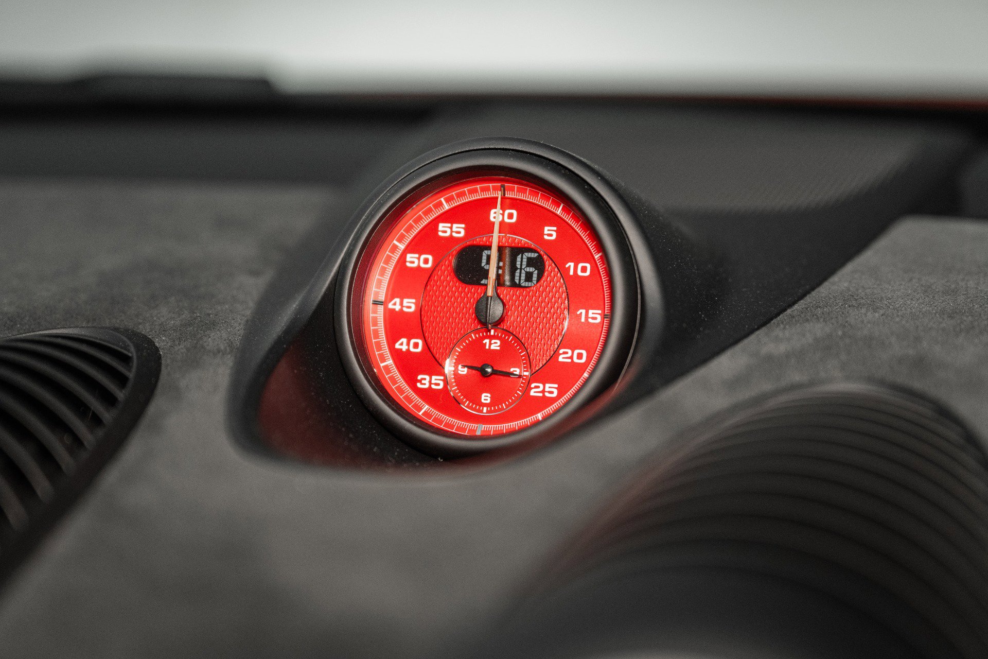 Used 2024 Porsche 718 Cayman GT4 RS image 27