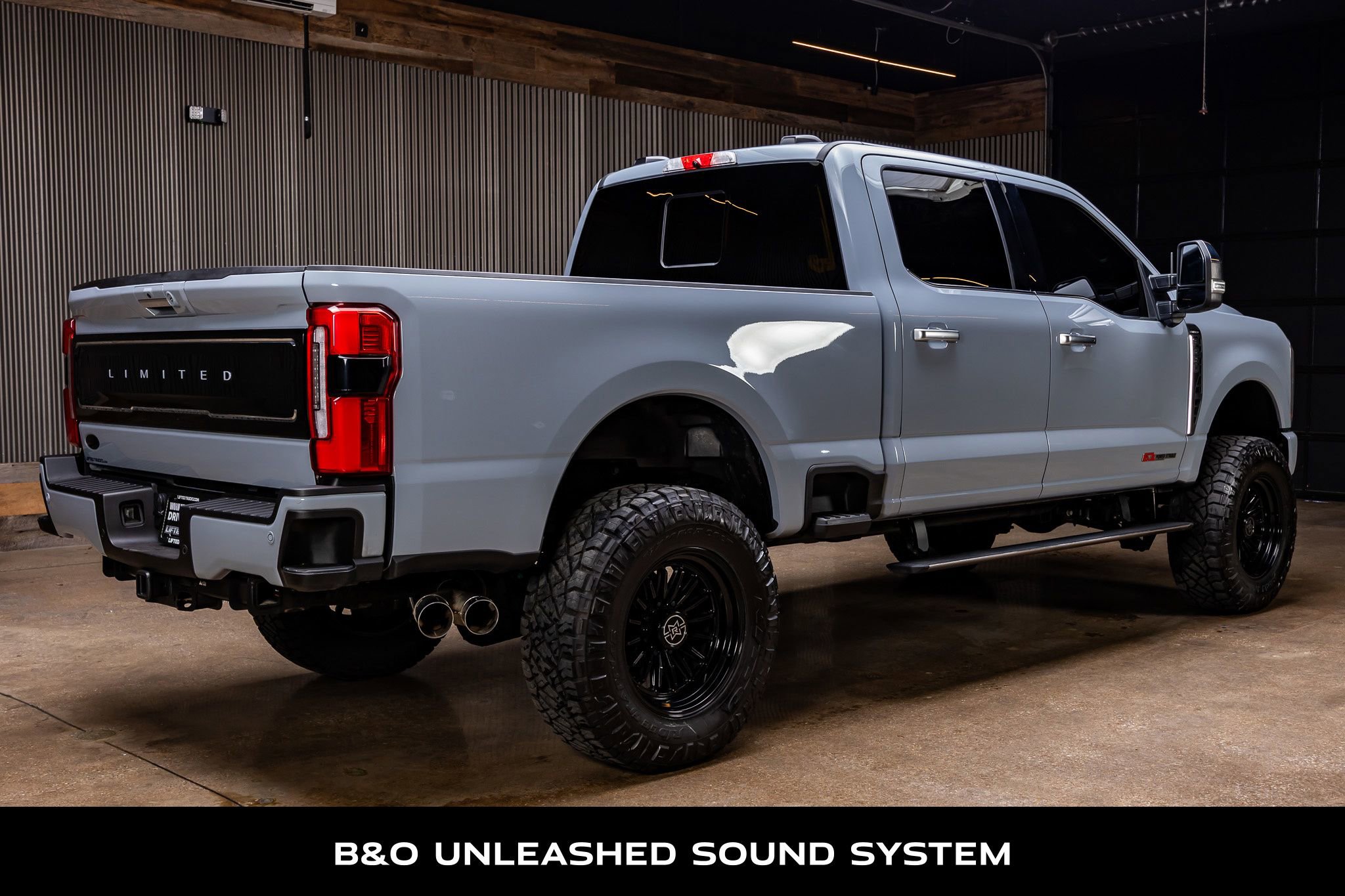 Used 2024 Ford F250 Limited w/ FX4 Off-Road Package image 9