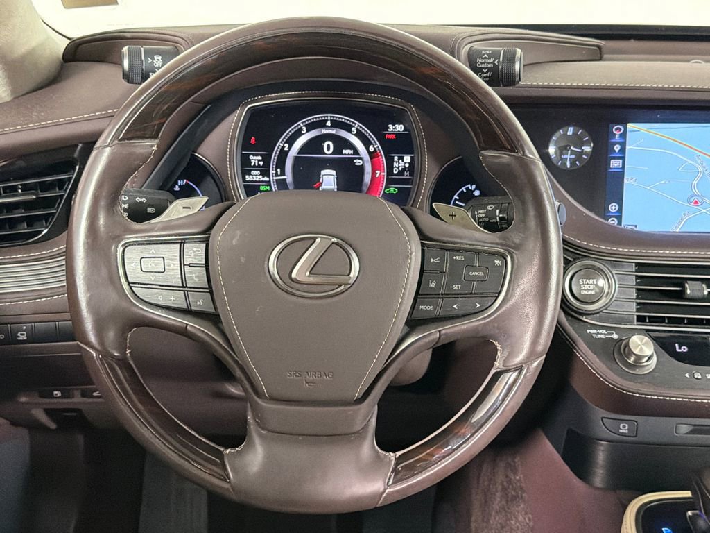 Used 2019 Lexus LS 500 w/ Luxury Package image 26