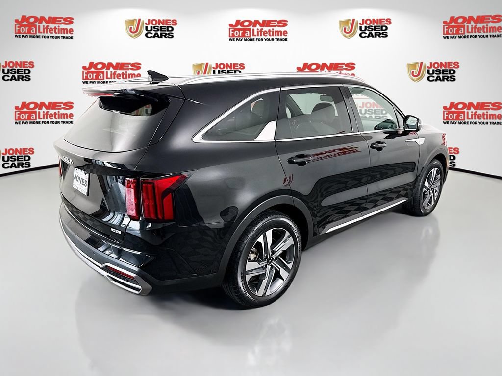 Certified 2023 Kia Sorento SX Prestige w/ Panoramic Sunroof Package AWD/4WD image 19