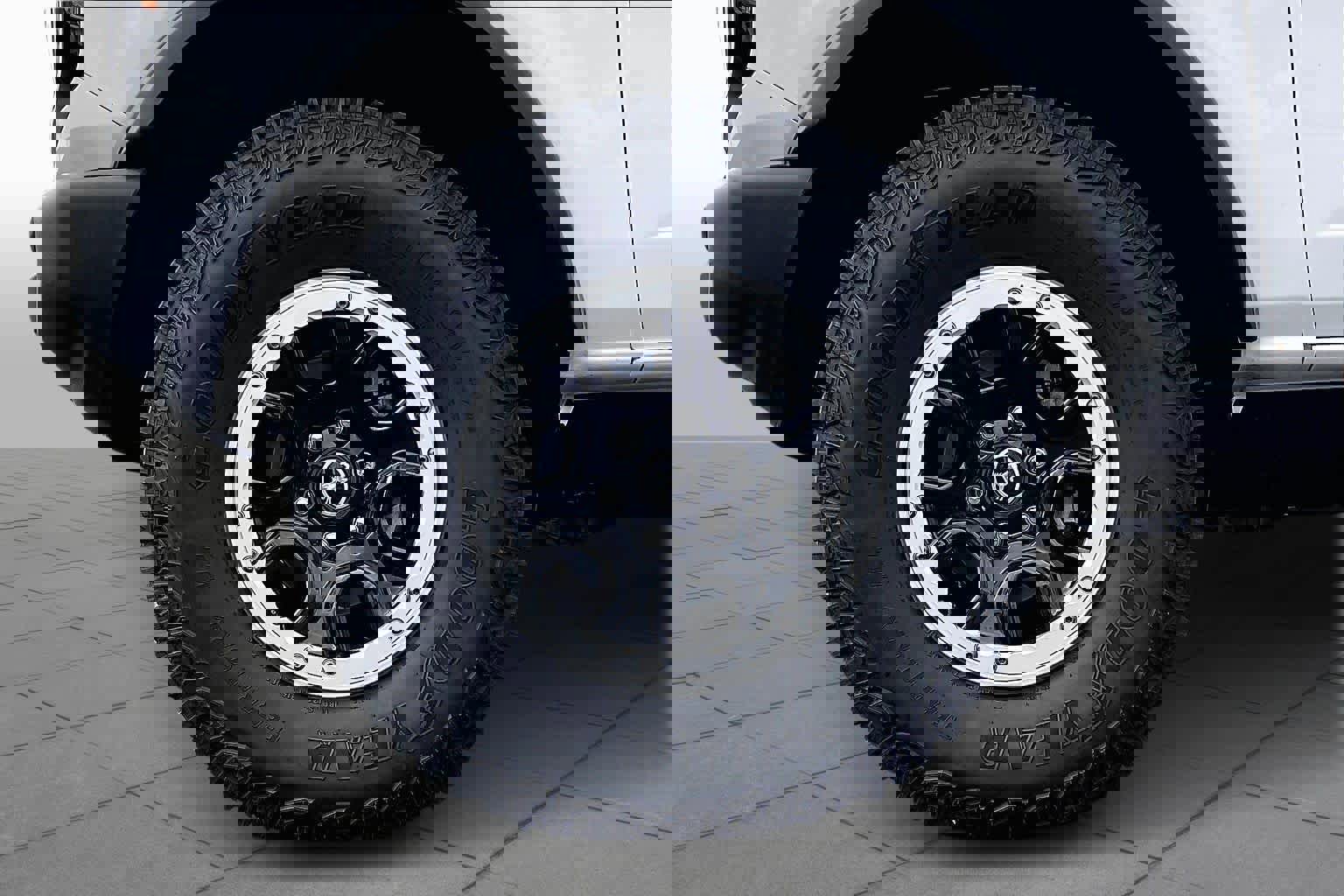 Used 2023 Ford Bronco Outer Banks w/ Sasquatch Package image 10