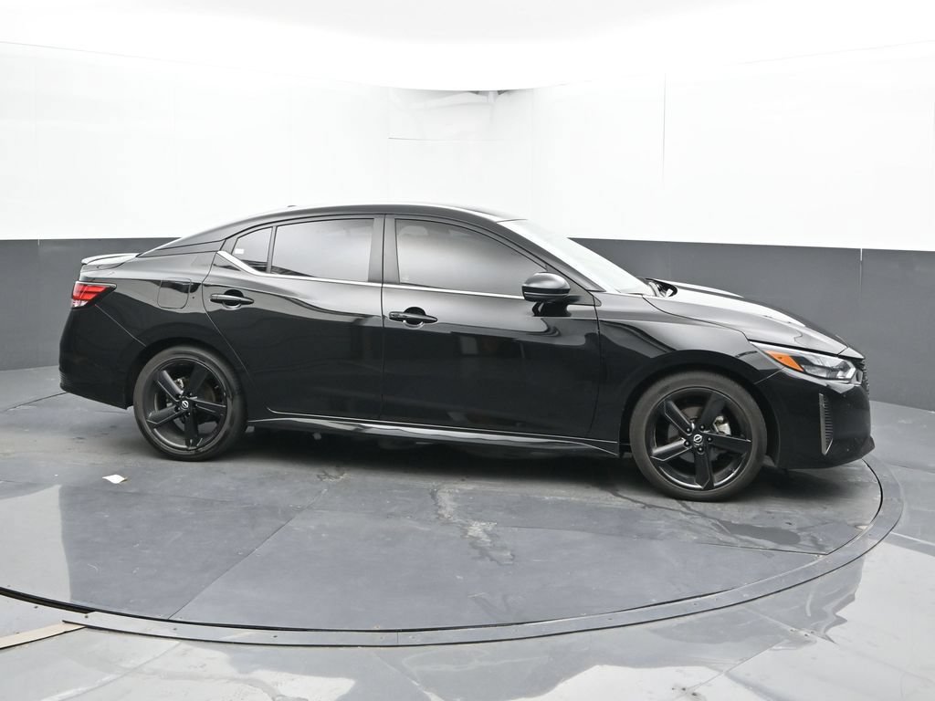 Used 2024 Nissan Sentra SR FWD image 4