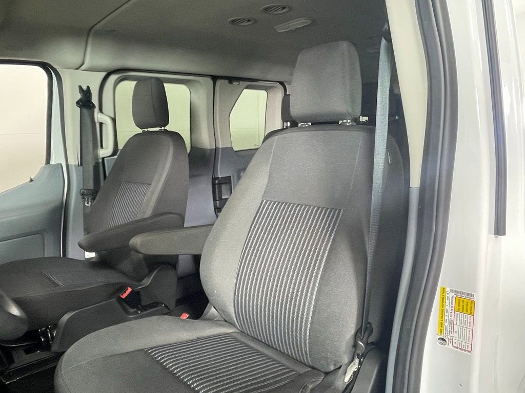 Used 2018 Ford Transit 350 XL image 24
