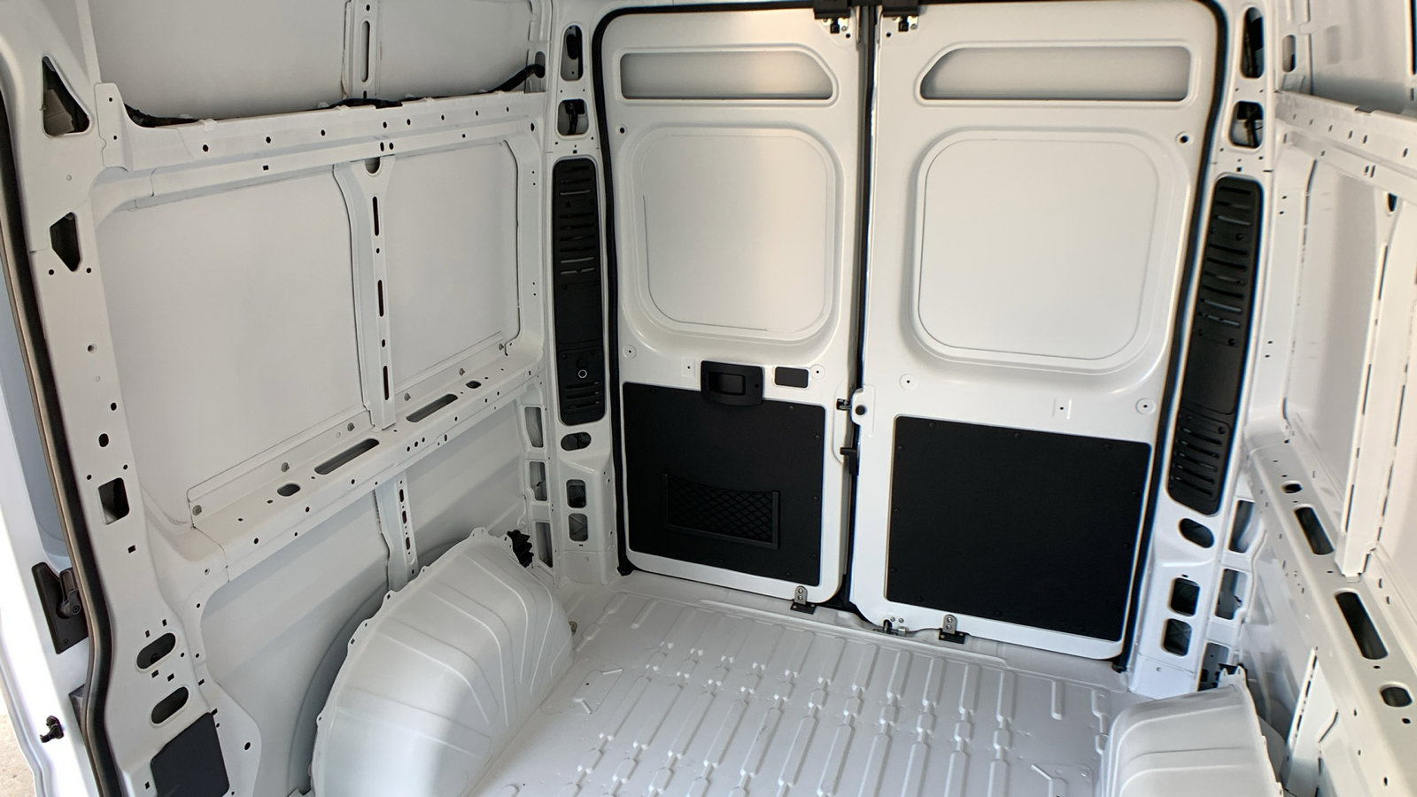 New 2025 RAM ProMaster 1500 w/ Convenience Group image 28