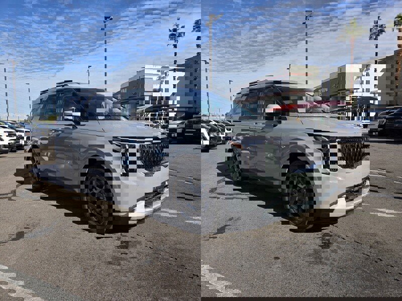 New 2026 Kia Carnival EX video 2