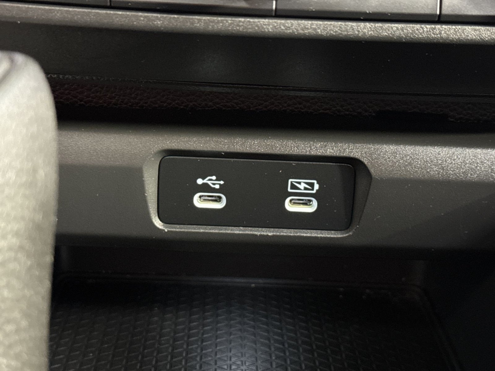 Used 2025 Honda Accord SE image 42