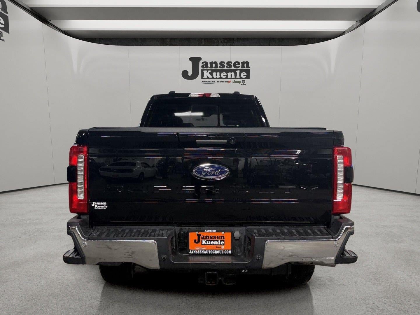 Used 2024 Ford F350 Lariat w/ Chrome Package AWD/4WD image 2