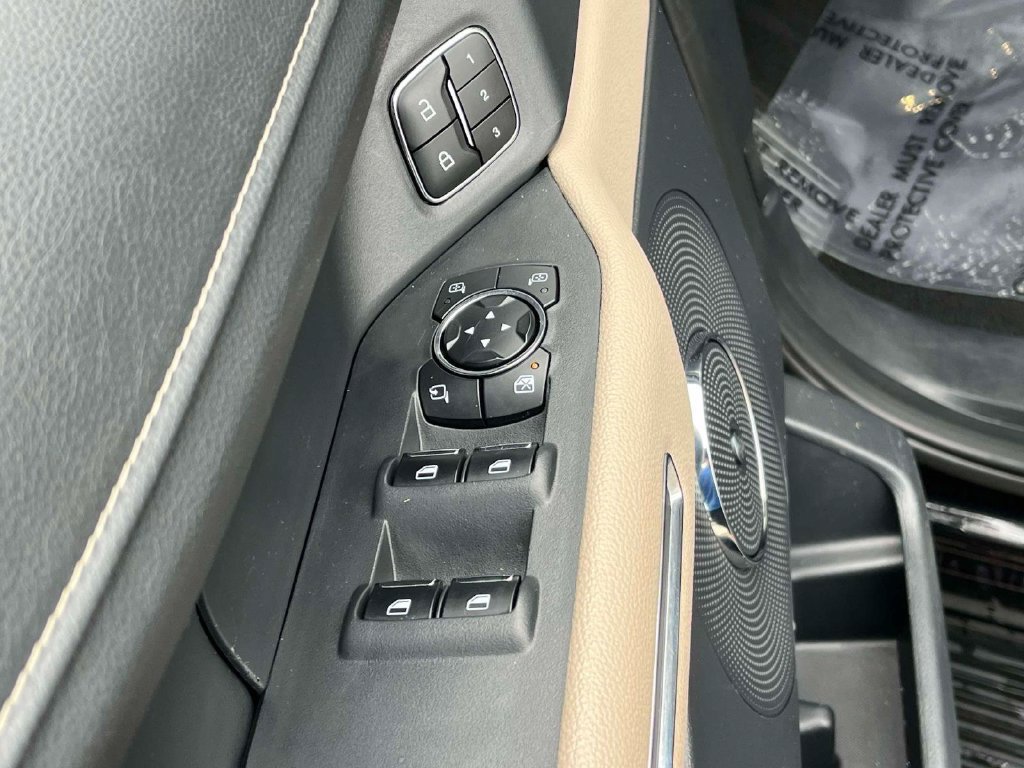 Used 2024 Ford Expedition Max Limited RWD image 15