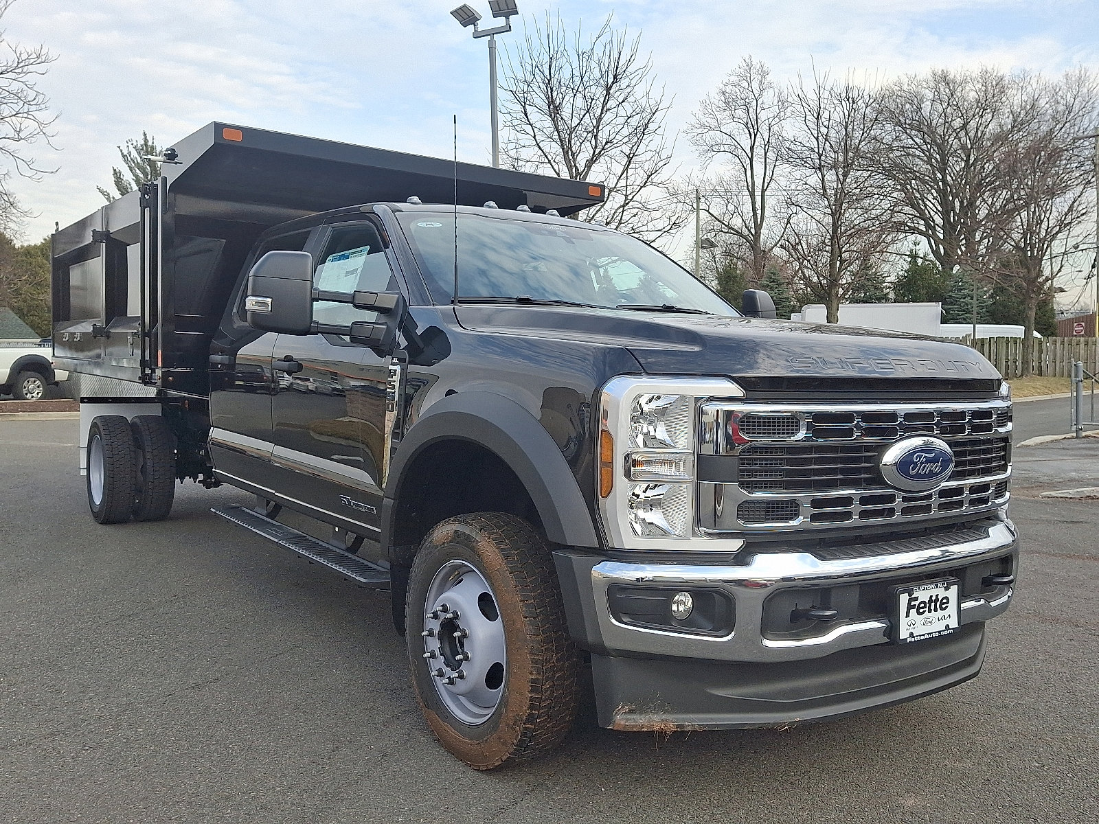 New 2024 Ford F550 4x4 Crew Cab Super Duty image 3