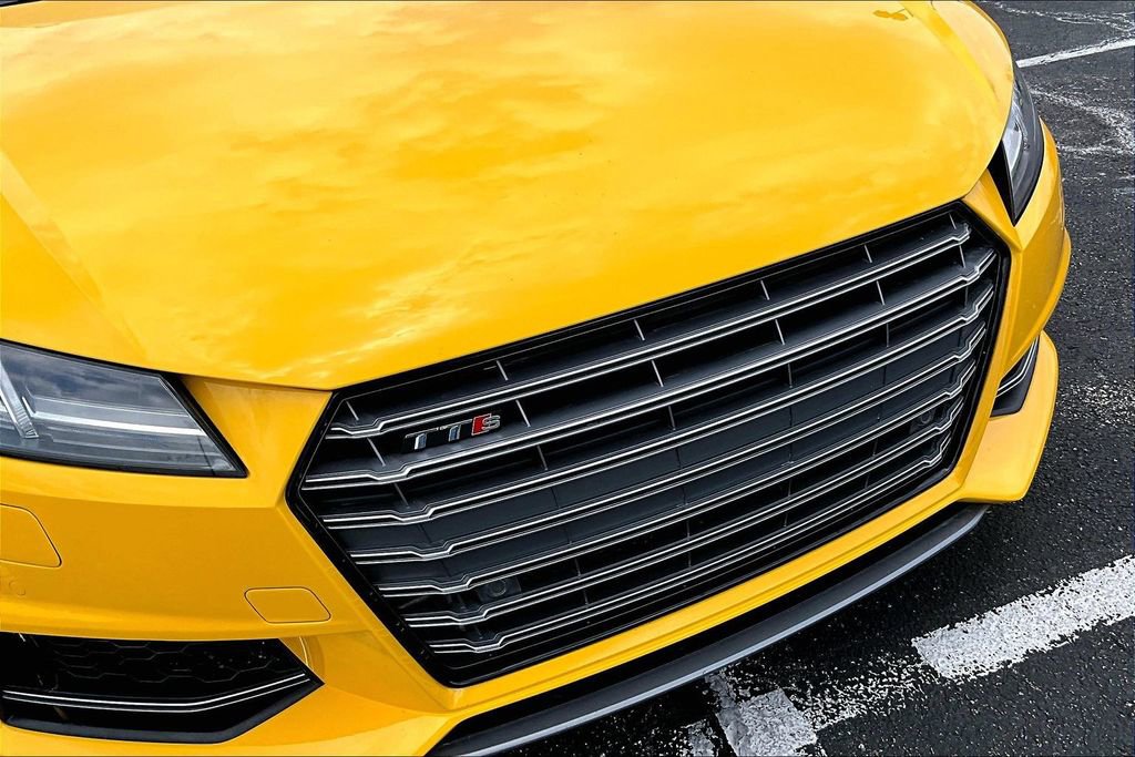 Used 2016 Audi TTS 2.0T Coupe AWD/4WD image 28