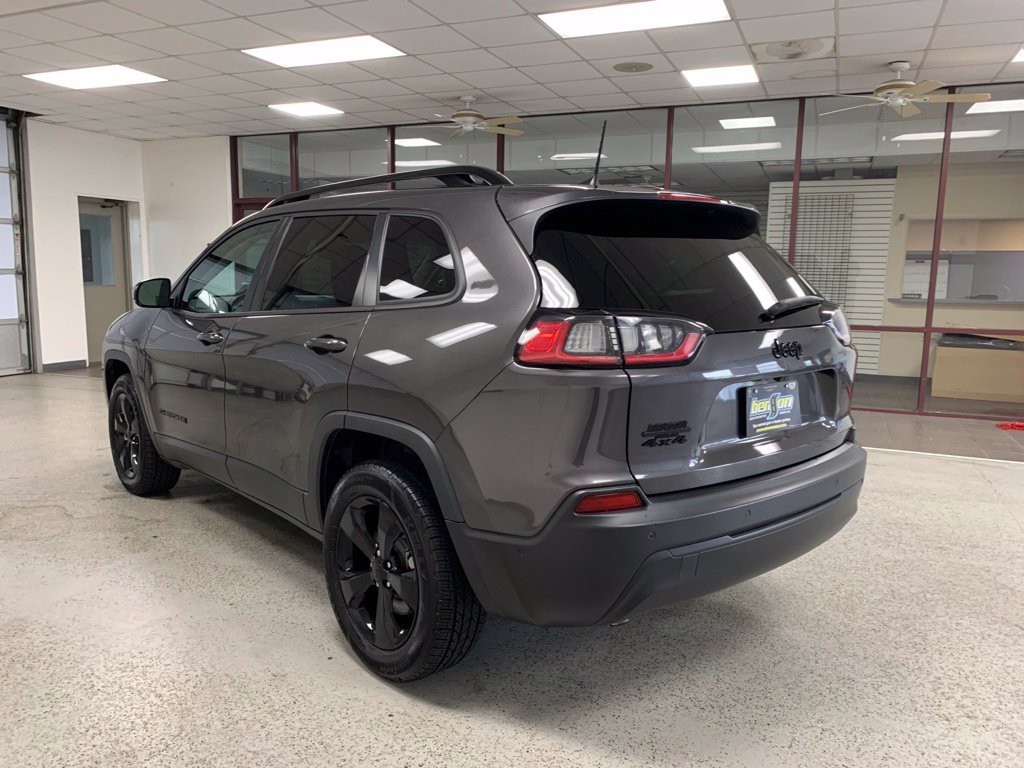 Certified 2023 Jeep Cherokee Altitude Lux w/ Lux Elite Package AWD/4WD image 4