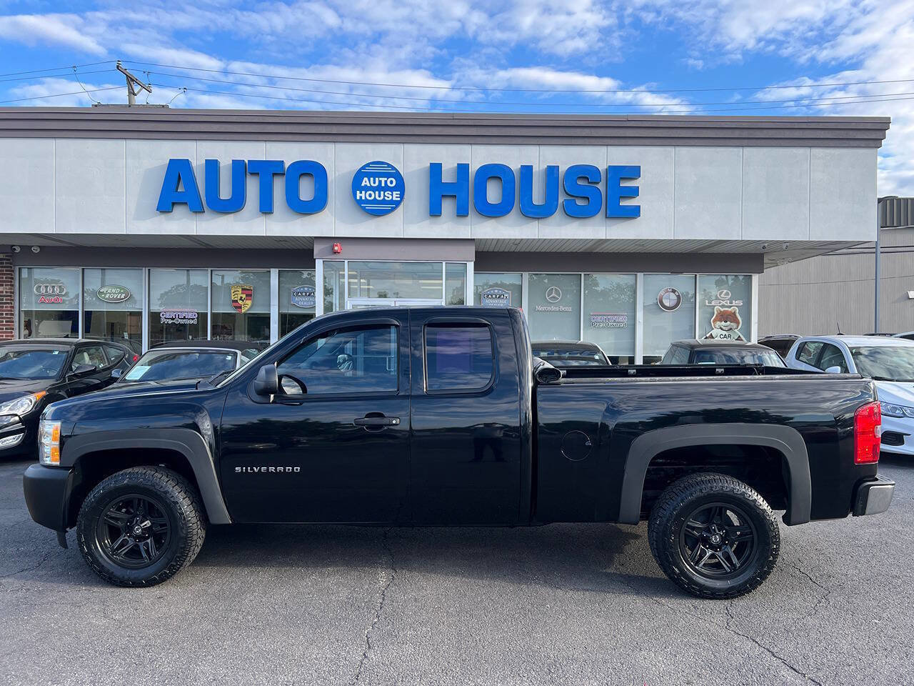 Used 2012 Chevrolet Silverado 1500 W/T RWD image 8