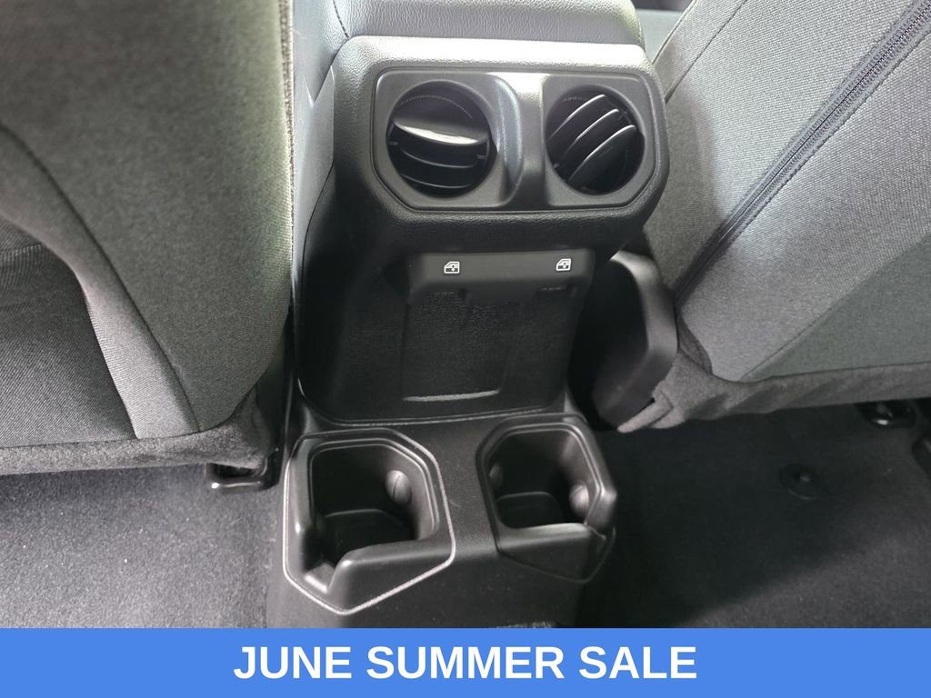 Used 2024 Jeep Gladiator Sport AWD/4WD image 12