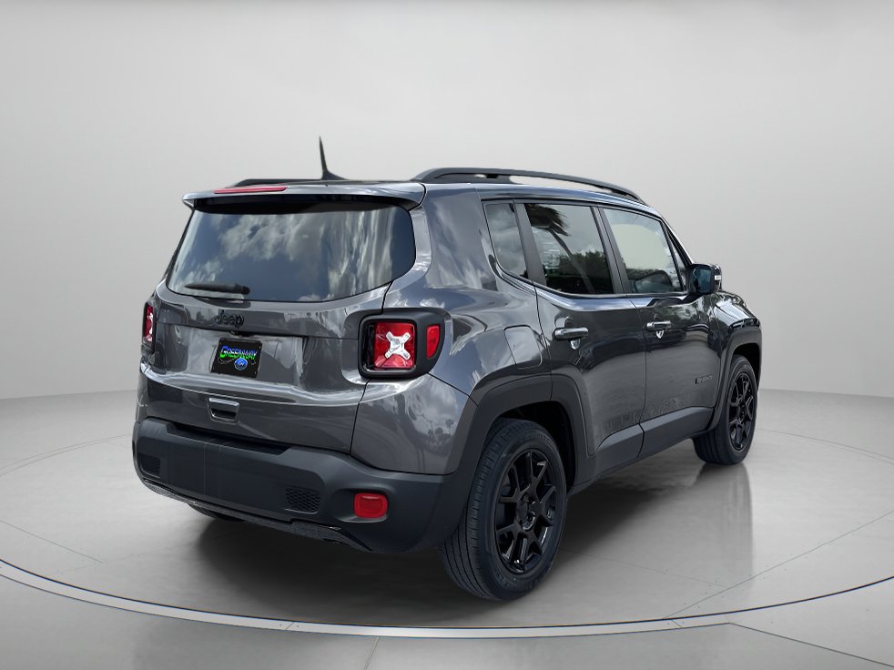 Used 2020 Jeep Renegade Altitude FWD image 3