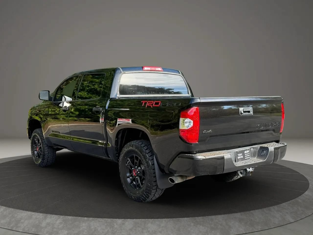 Used 2019 Toyota Tundra TRD Pro AWD/4WD image 4
