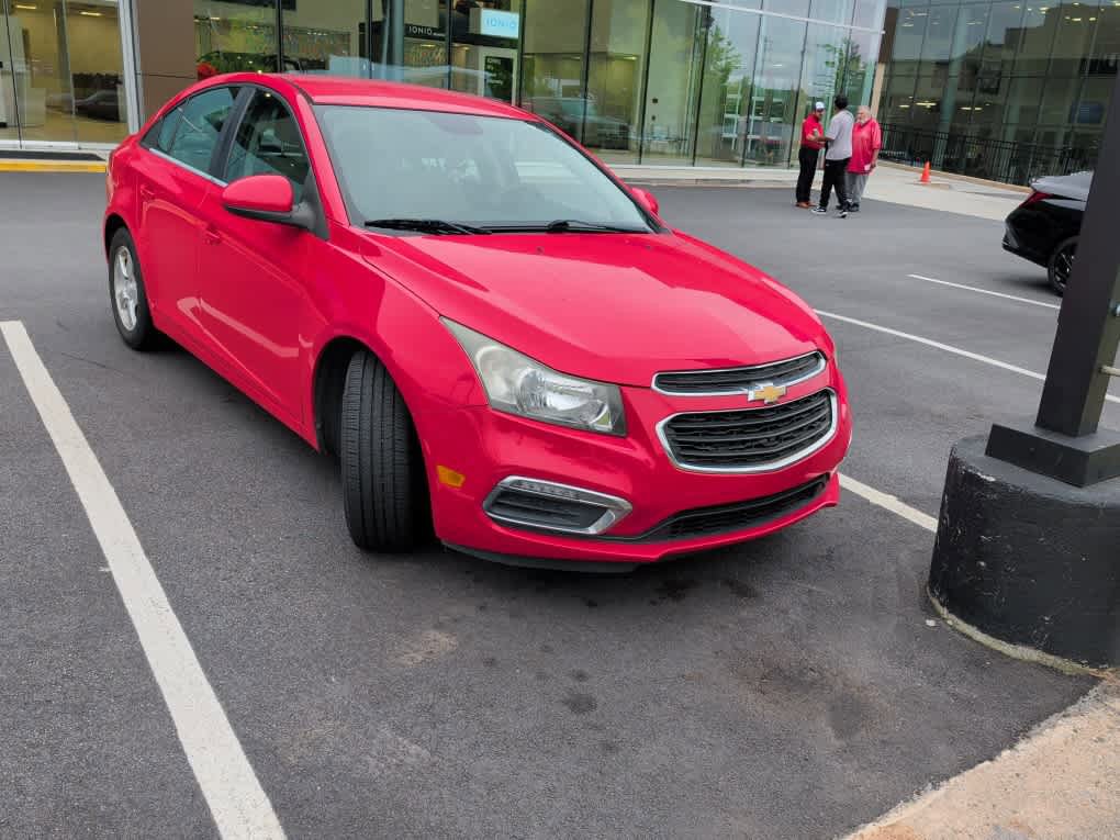 Used 2016 Chevrolet Cruze LT FWD image 1