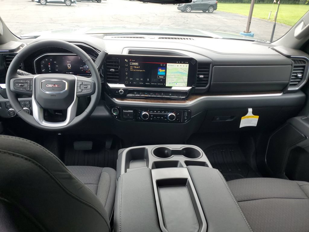 New 2026 GMC Sierra 2500 SLE w/ SLE Value Package; AWD/4WD image 12