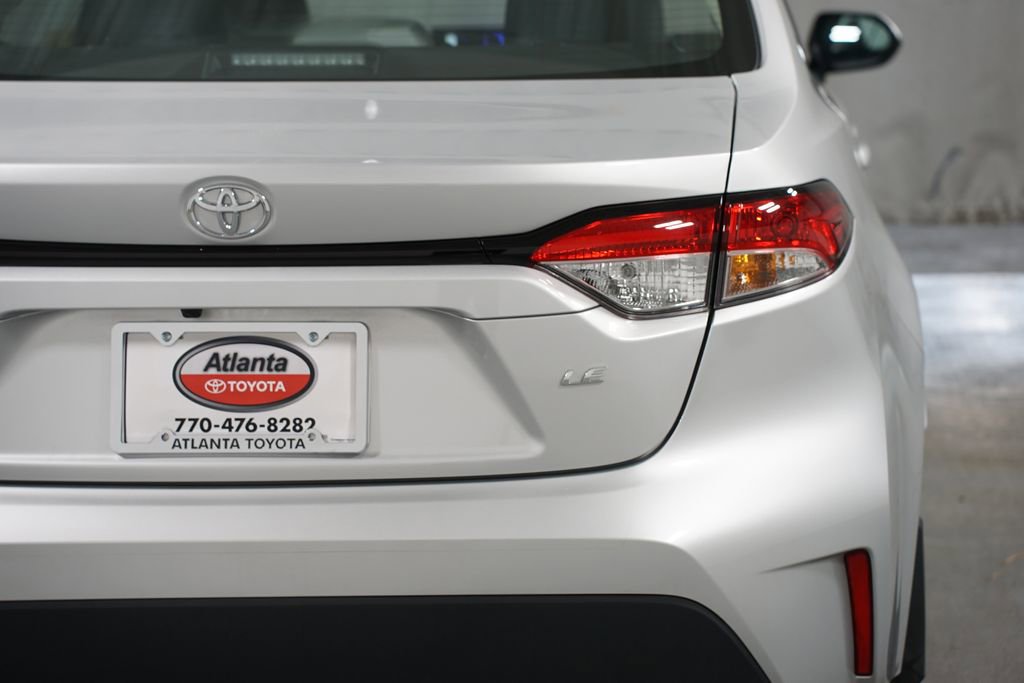 Certified 2025 Toyota Corolla LE image 10