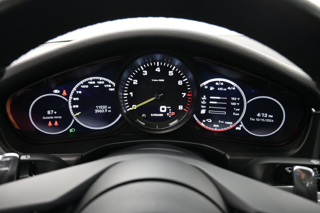 Certified 2023 Porsche Panamera 4 Platinum Edition AWD/4WD image 21