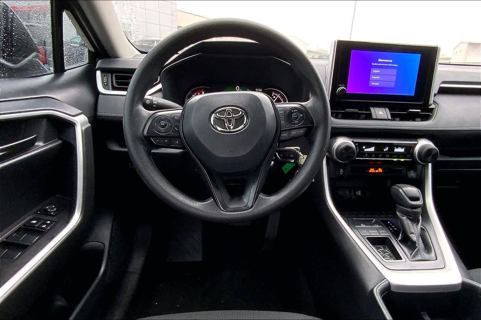Used 2025 Toyota RAV4 LE FWD image 6