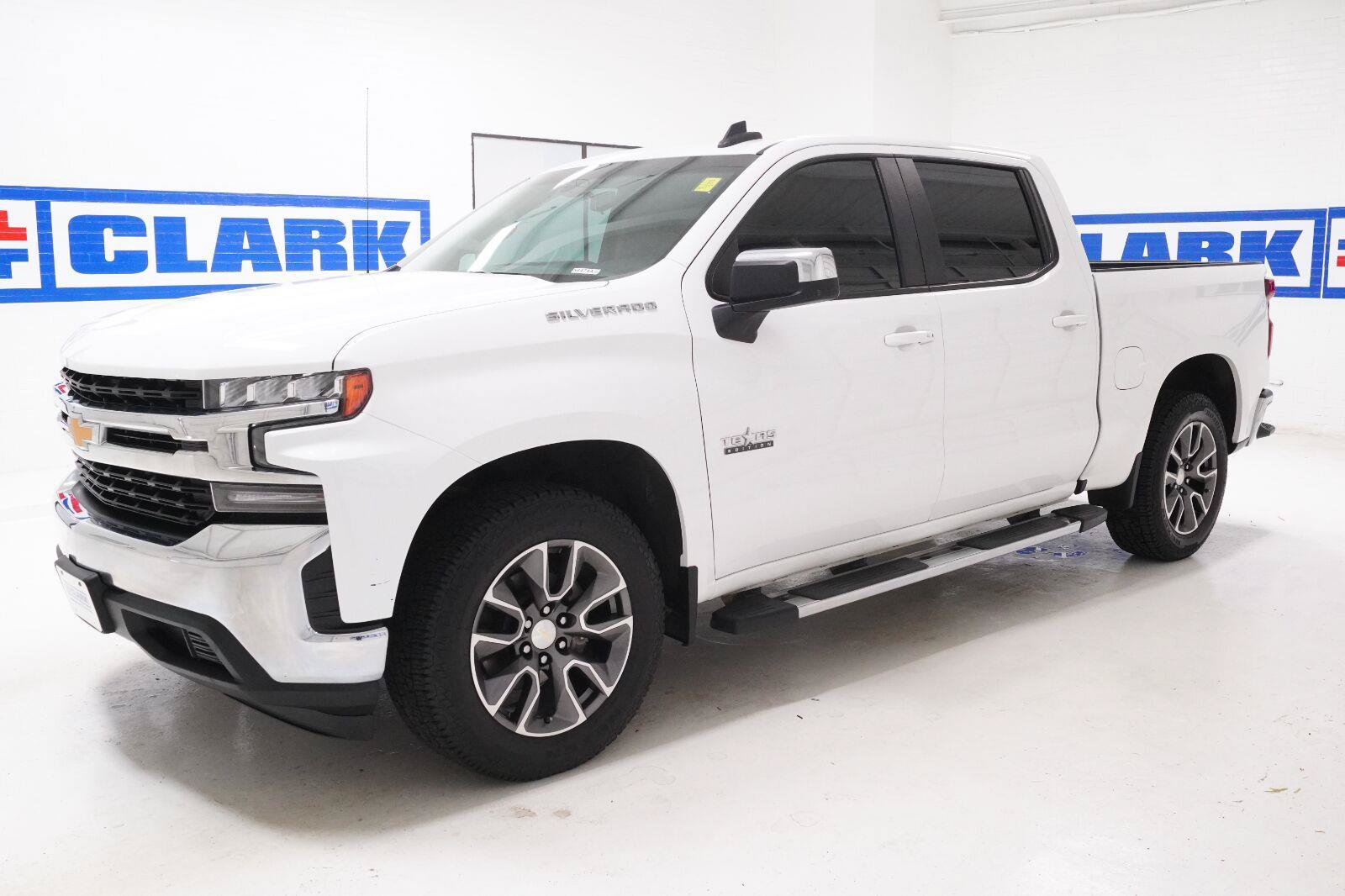Used 2020 Chevrolet Silverado 1500 LT w/ Texas Edition RWD image 28
