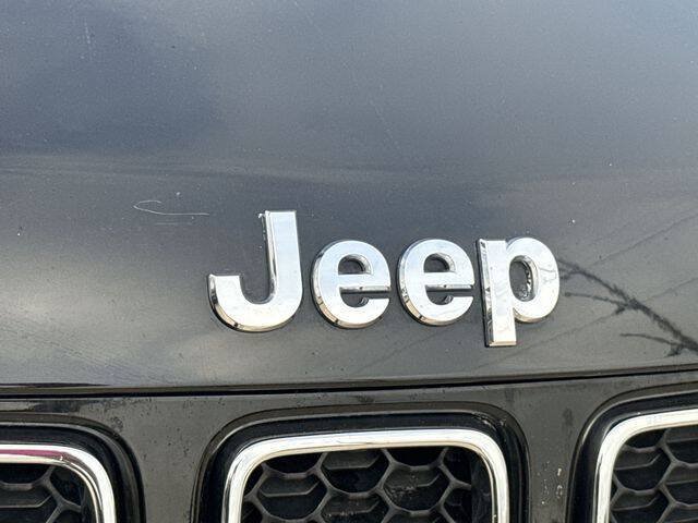 Used 2020 Jeep Compass Sport AWD/4WD image 32
