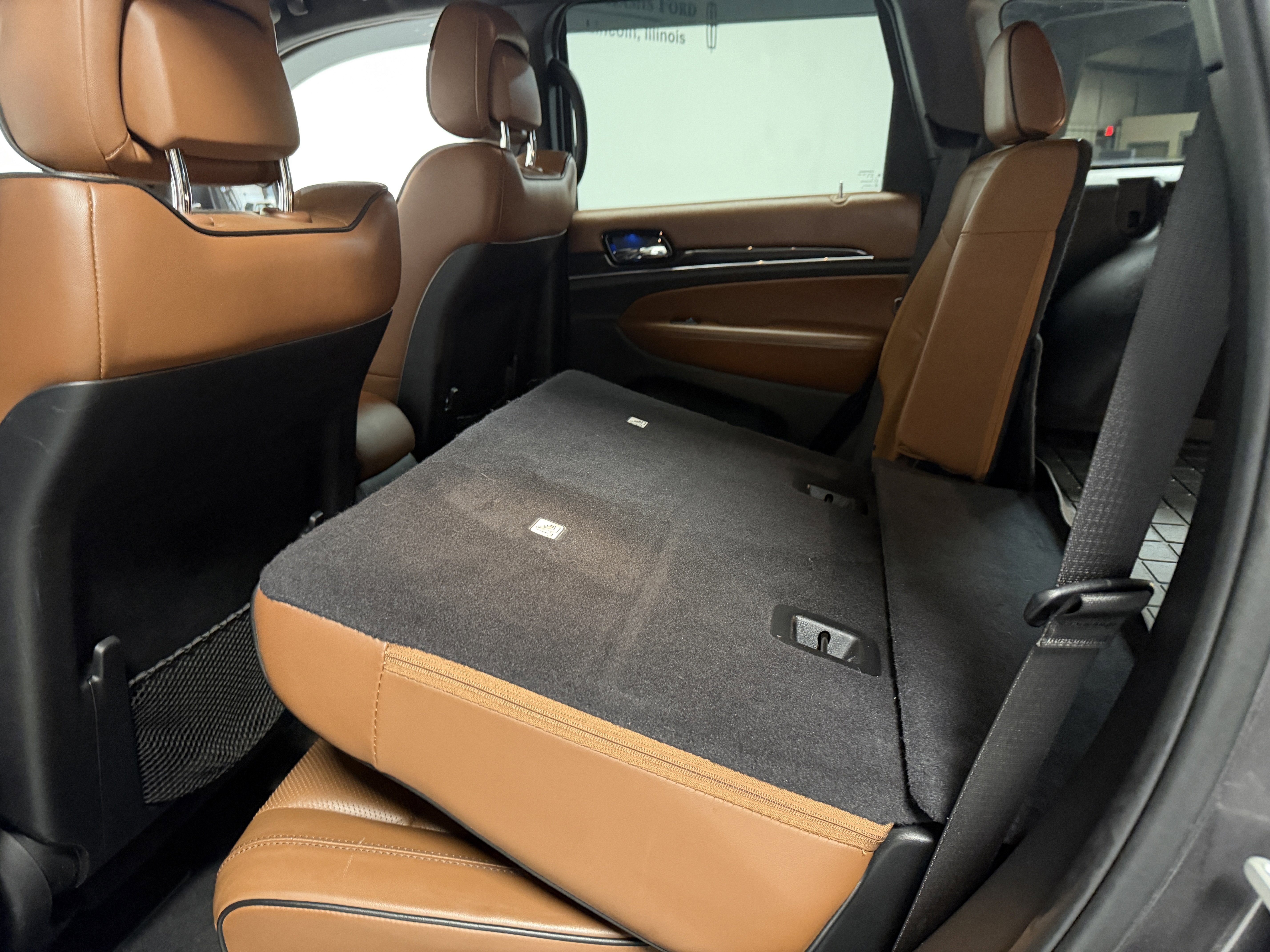 Used 2020 Jeep Grand Cherokee Overland image 29