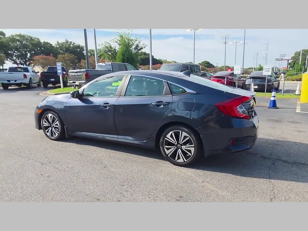 Used 2018 Honda Civic EX-T image 29
