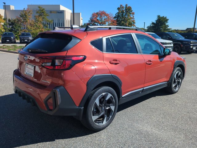 Used 2025 Subaru Crosstrek 2.5i Limited w/ Crosstrek Mirror Package AWD/4WD image 4