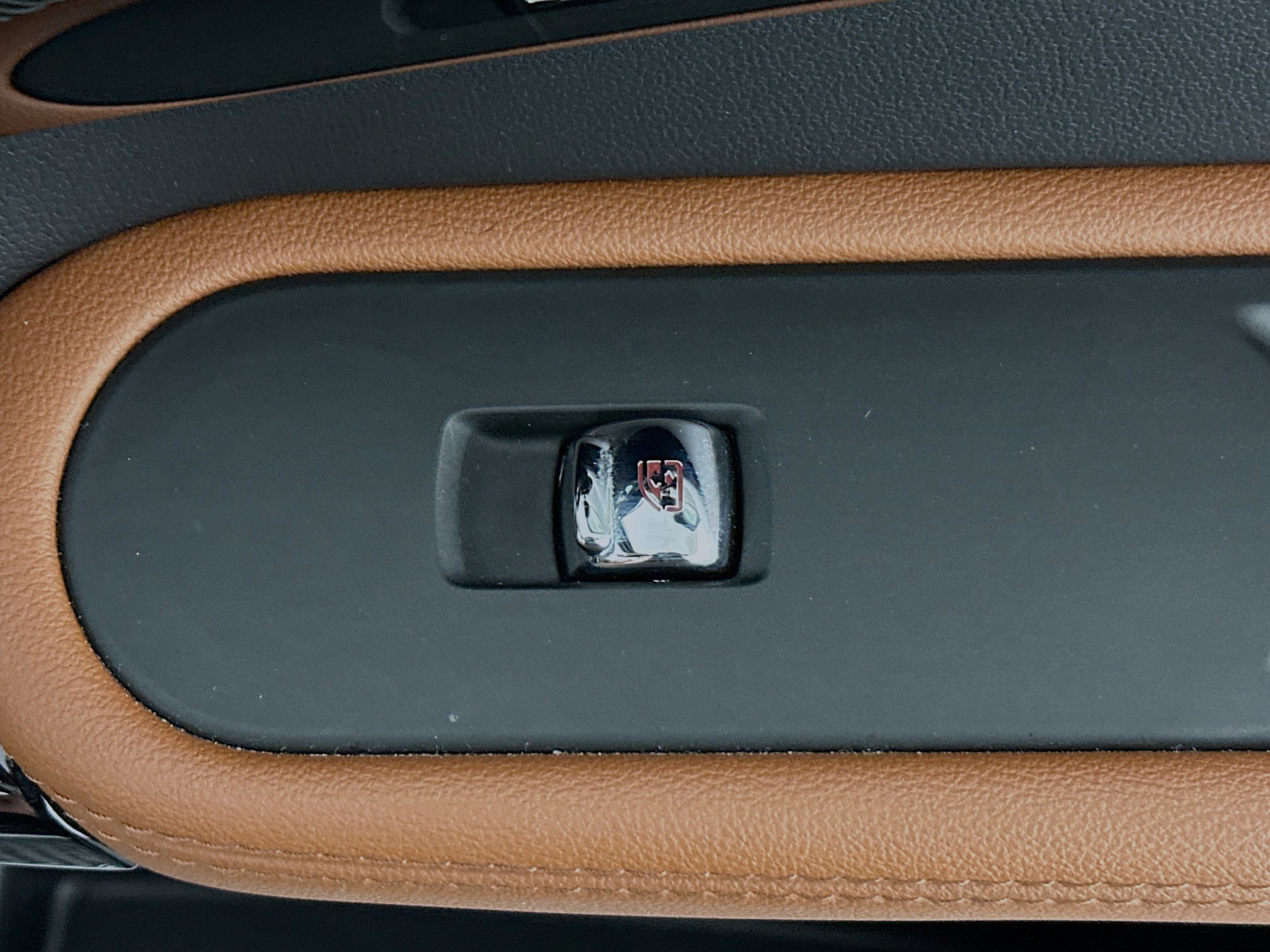 Used 2024 MINI Cooper Countryman S w/ Premium Package image 29