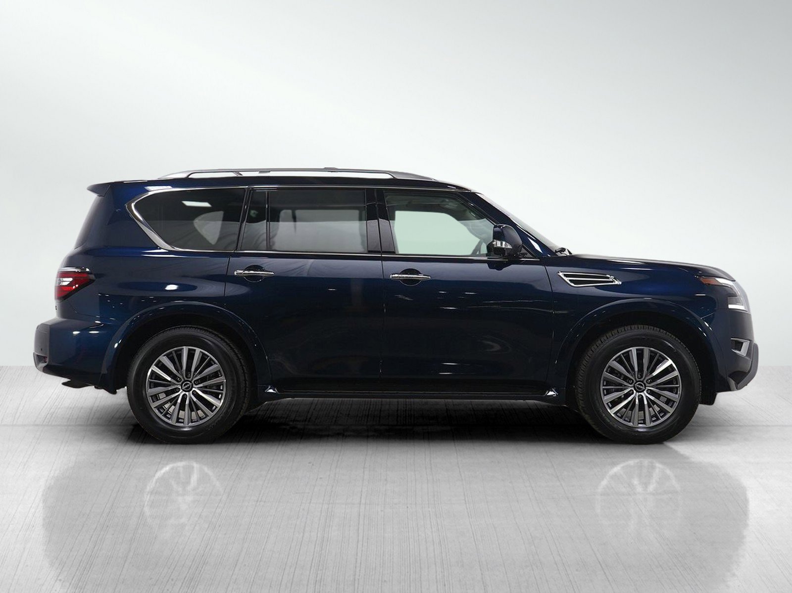 Used 2024 Nissan Armada SL w/ Cargo Package image 7