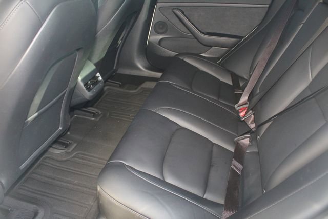 Used 2023 Tesla Model 3 Standard Range image 24