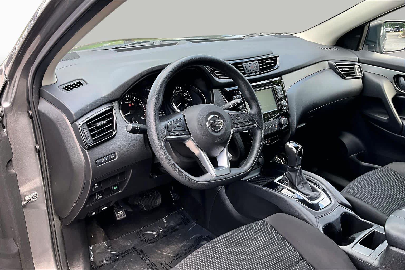 Used 2019 Nissan Rogue Sport S AWD/4WD image 17