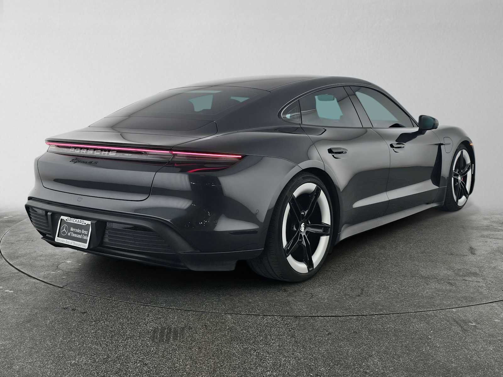 Used 2025 Porsche Taycan 4S AWD/4WD image 3