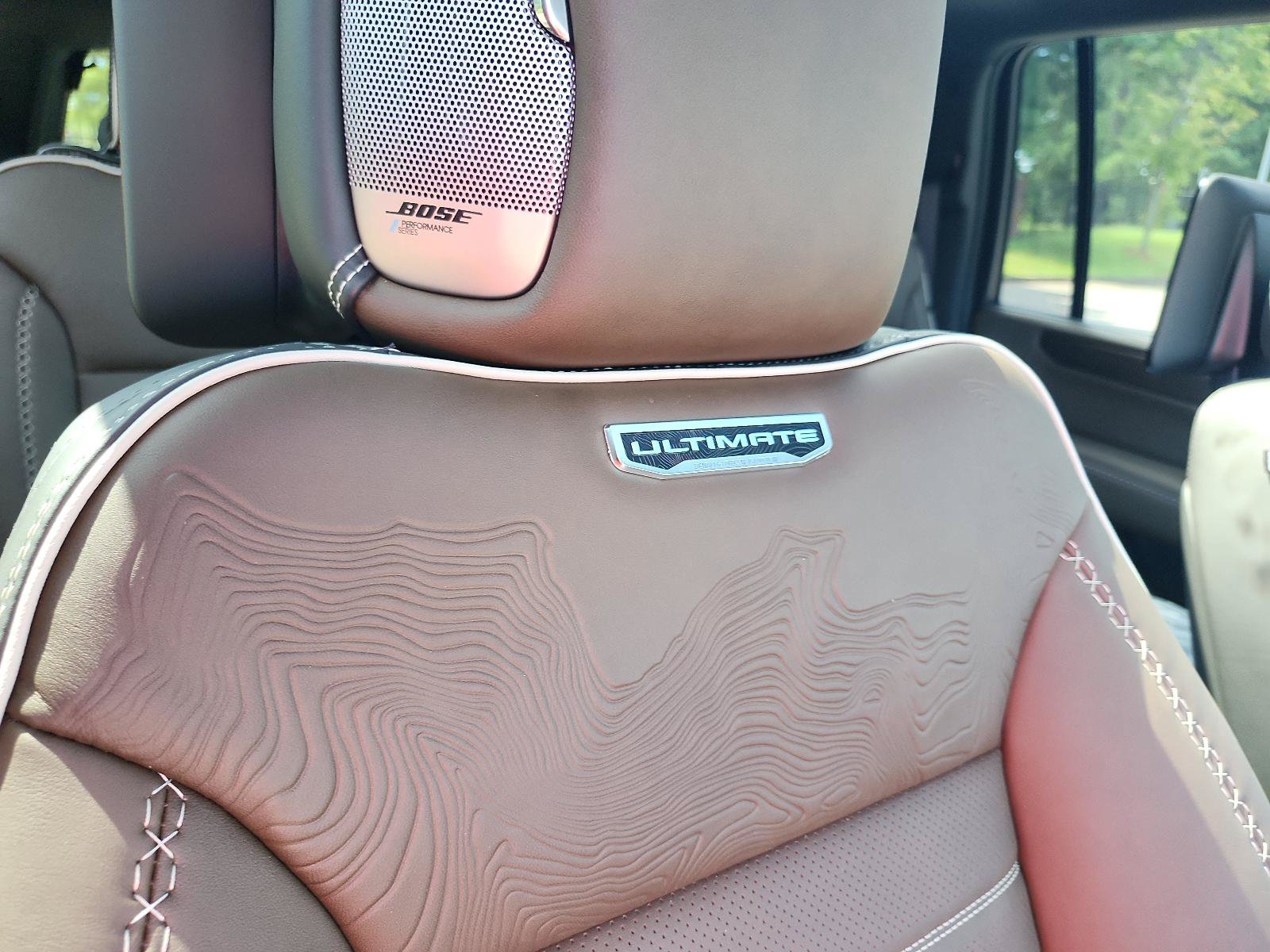 New 2026 GMC Yukon XL Denali Ultimate AWD/4WD image 8