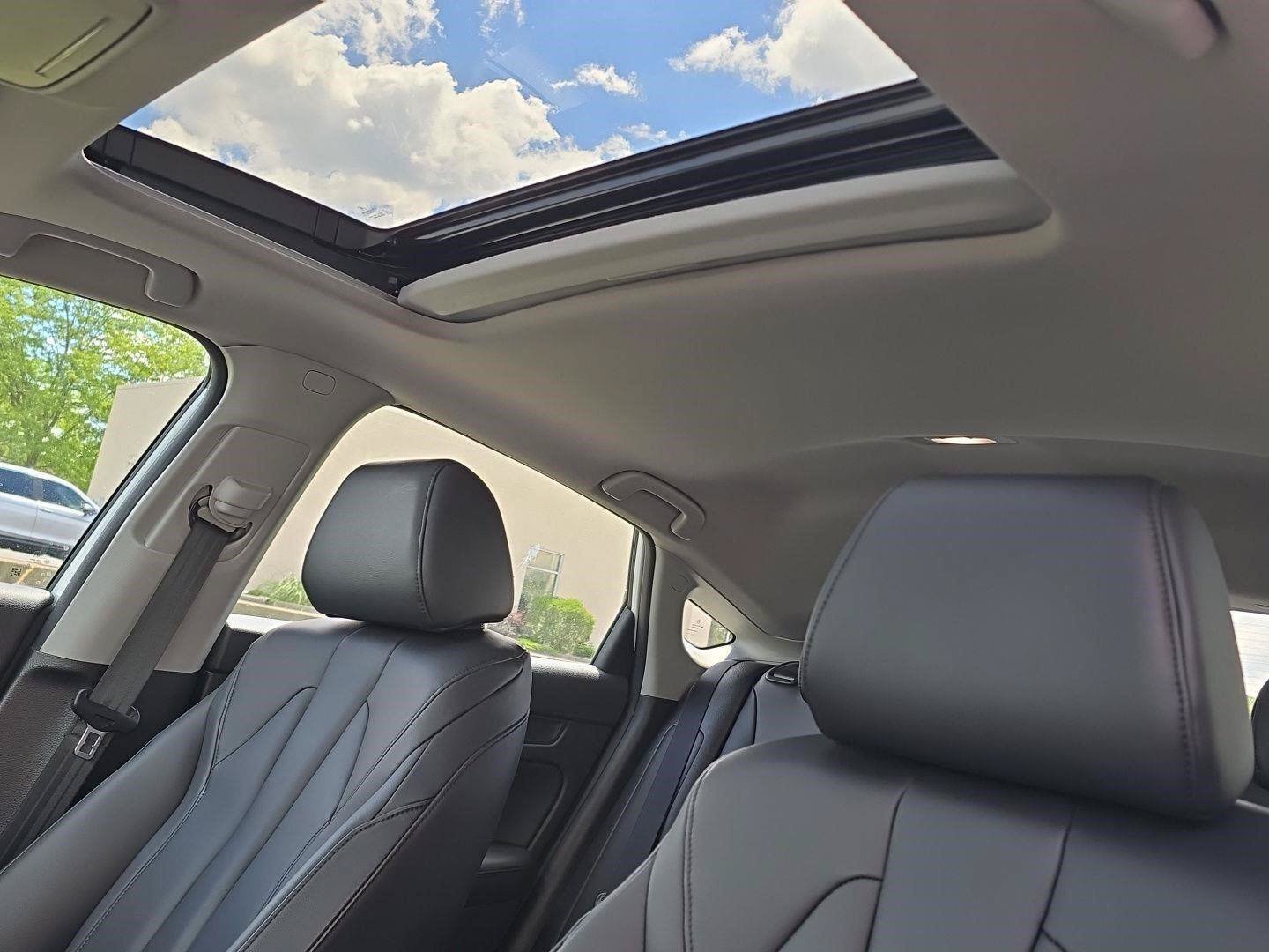 Certified 2024 Acura Integra FWD image 9