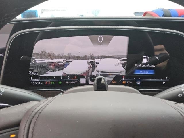 Used 2024 Cadillac Escalade ESV Sport Platinum w/ LPO, ONYX Package image 9