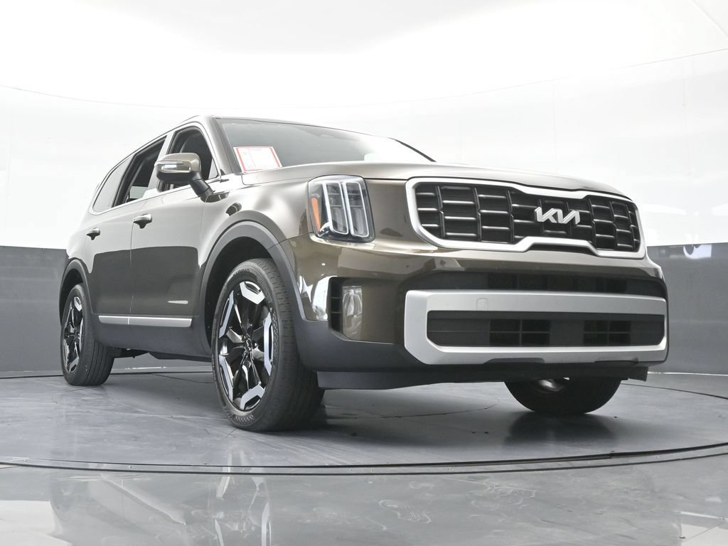 New 2024 Kia Telluride S w/ S Sunroof Package FWD image 62