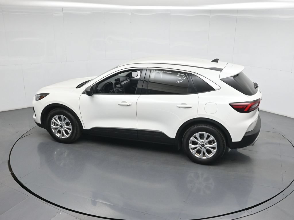 Certified 2023 Ford Escape Active FWD image 17