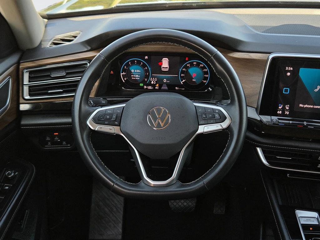 Used 2025 Volkswagen Atlas SE FWD image 23