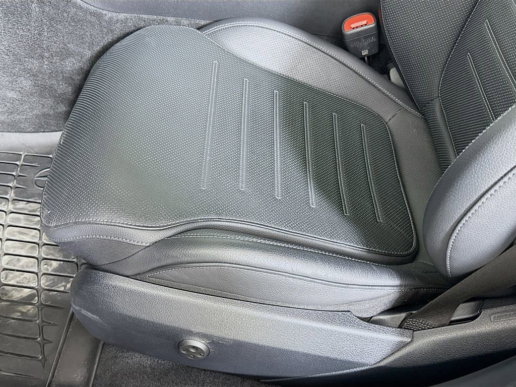 Used 2024 Mercedes-Benz C 43 AMG 4MATIC Sedan image 19