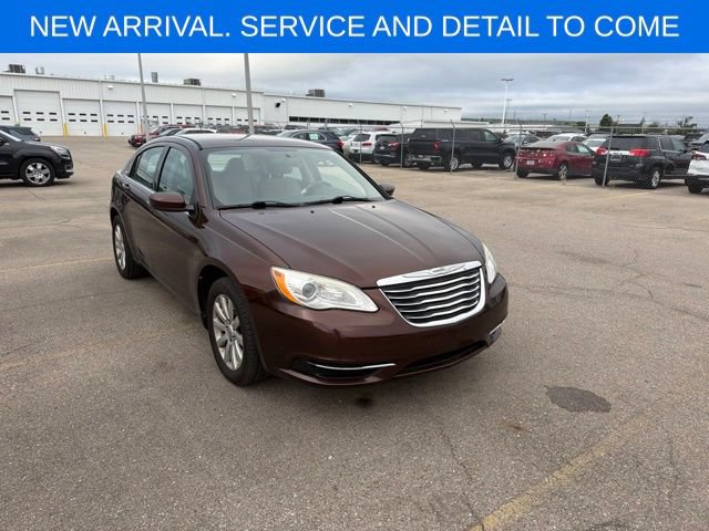 Used 2012 Chrysler 200 Touring w/ Cold Weather Group FWD image 6