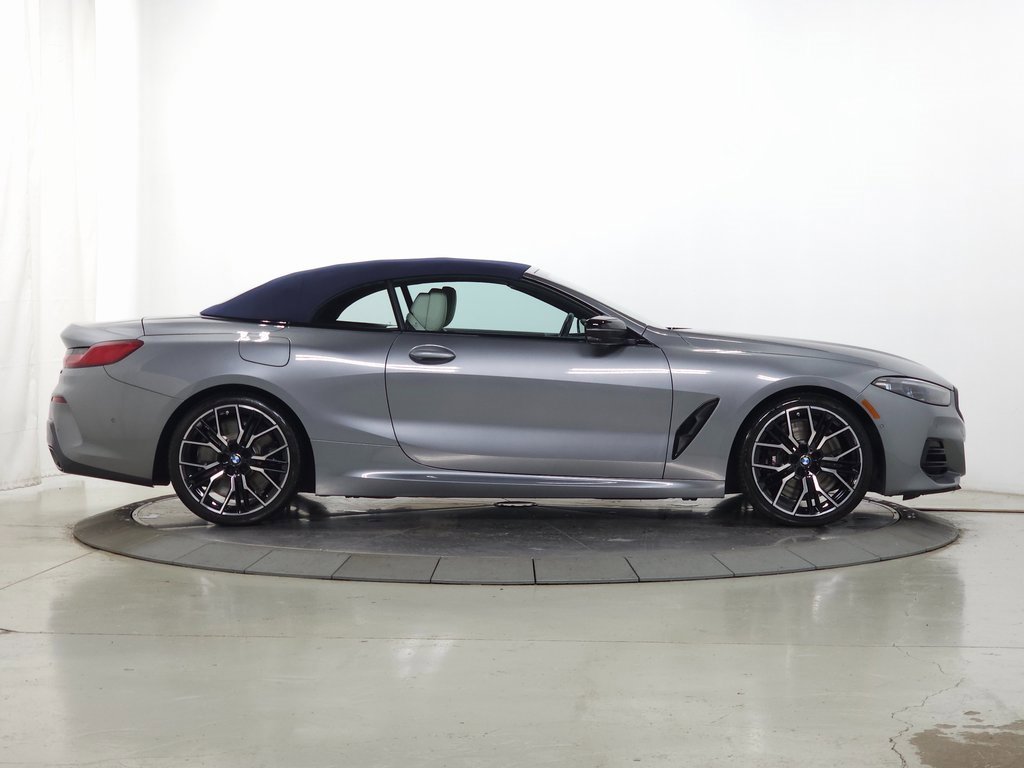 Used 2023 BMW M850i xDrive Convertible image 10