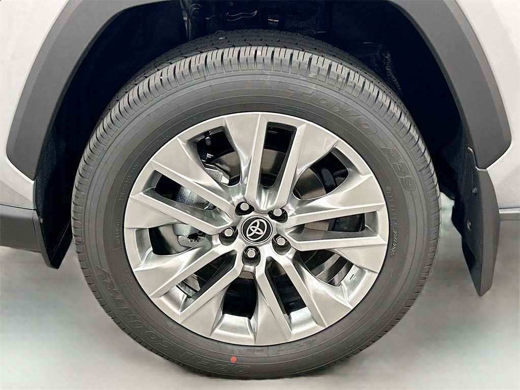 New 2025 Toyota RAV4 XLE Premium image 8