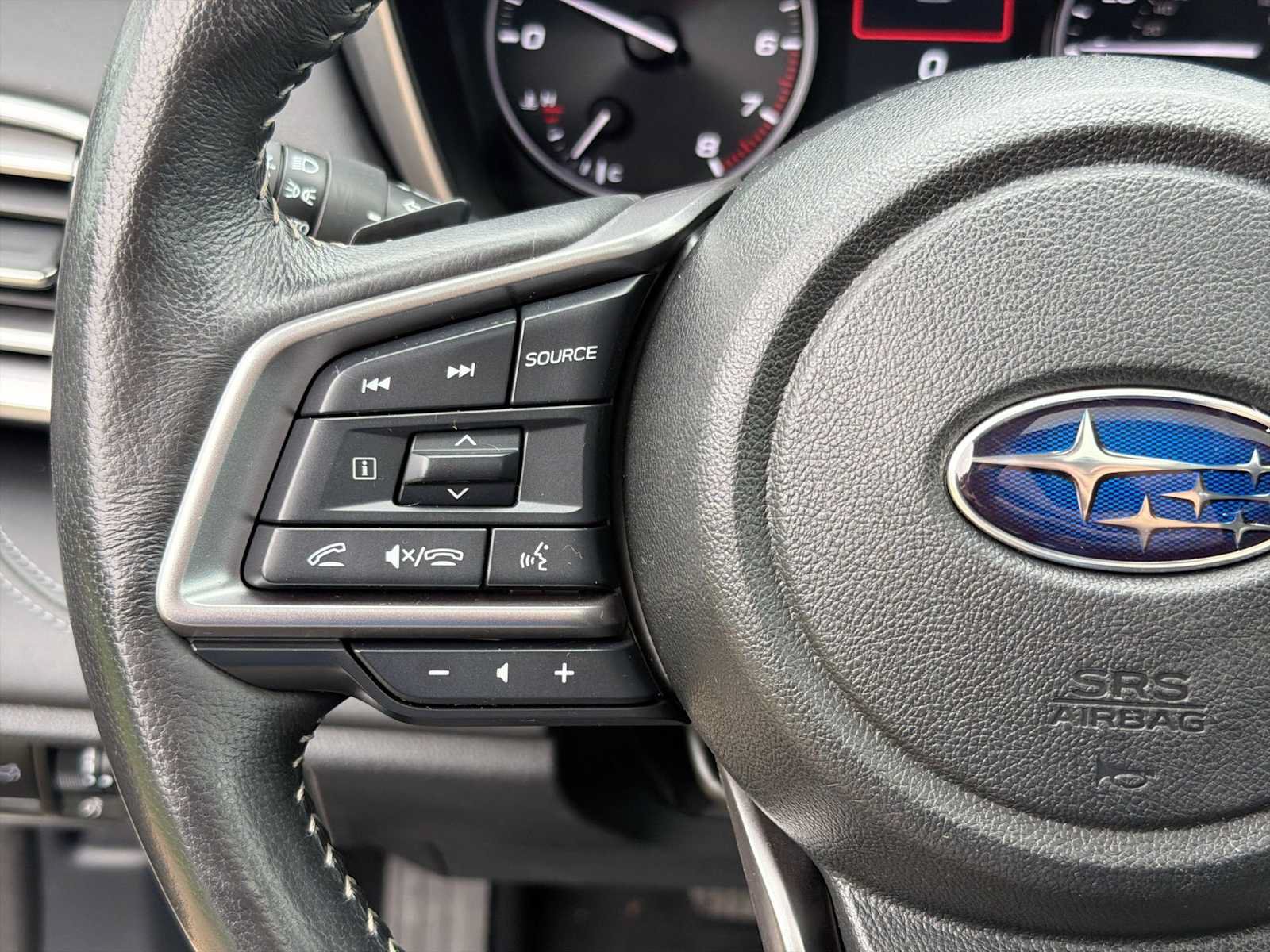 Certified 2024 Subaru Outback Limited AWD/4WD image 21
